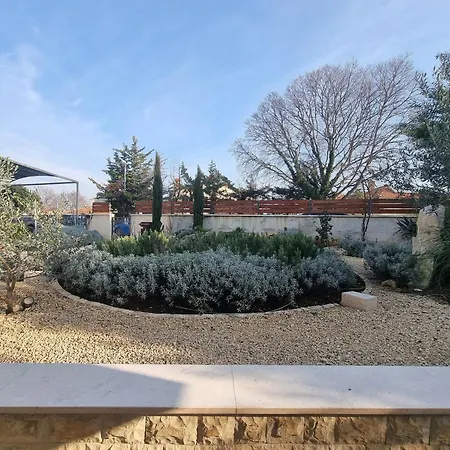 With Parking Space - 22308 Lägenhet *