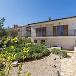 With Parking Space - 22308 Apartment Pula